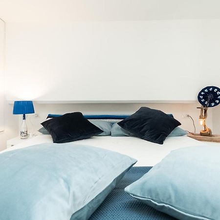 Appartamento Sea Loft Quinto - A Due Passi Dal Mare Genova Esterno foto